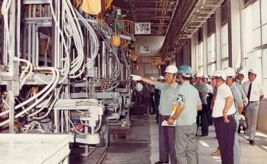 Vol. 4 A Fight for Survival Forges a Corporate Culture